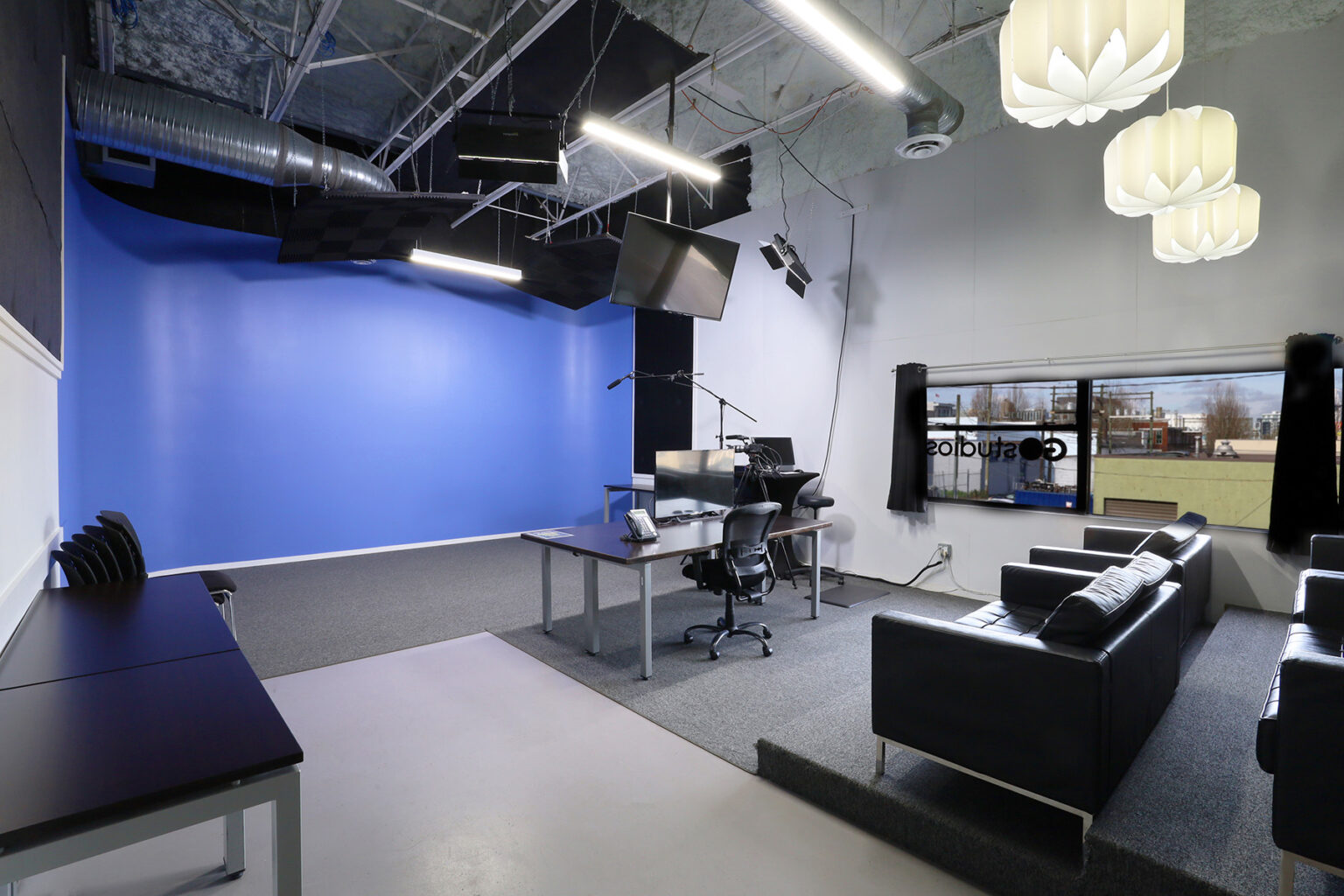 Studio 2_1